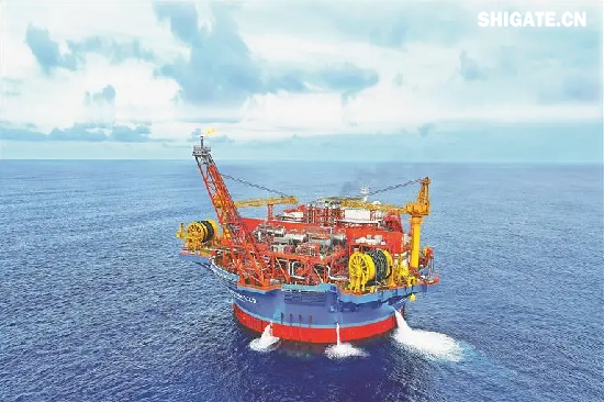 1月1日，國務院國資委新聞中心發布2024年度央企十大“超級工程”和央企十大“國之重器”，河鋼集團舞鋼公司參與研制的我國首個工業用途核能供汽項目“和氣一號”和中俄東線天然氣管道工程、中國南極秦嶺站，我國自主設計建造的首艘大洋鉆探船“夢想”號、亞洲首艘圓筒型海上油氣加工廠“海葵一號”、我國自主研制的更大直徑盾構機“江海號”分別入選。  2024年以來，舞鋼公司深入落實“1127”工作規劃，堅持“以客戶需求為導向”，大力推進技術營銷，奮力拓展市場；強化科技創新驅動，以填補國內市場空白為目標，研發更多具有舞鋼特色的新產品，助力國家“超級工程”建設和“大國重器”制造。